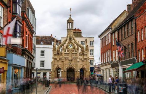 Spacious 4-Bed Near City & Sea - Foto 40