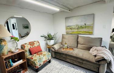 Luxury 4-Bedroom Container Home, Hot-Tub & Firepit - Foto 3