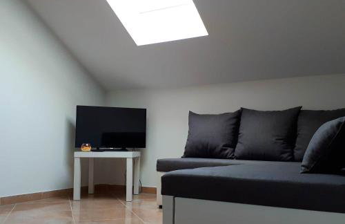 Apartment Tea - Photo 6