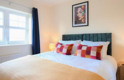 Bright 3BR House Ideal for Families & Groups - Foto 2