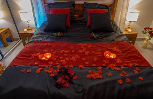 Suite romantique La Maison de Flora SPA intérieur, jardin et lit King size - Foto 15