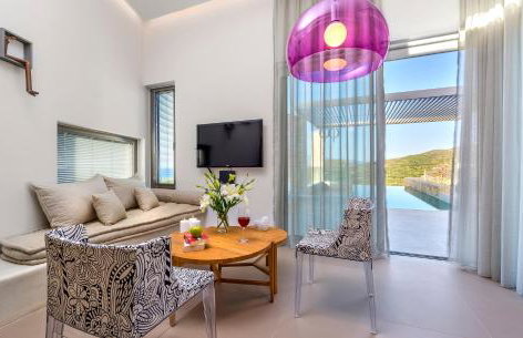 Youphoria Sea View Villas - Photo 14