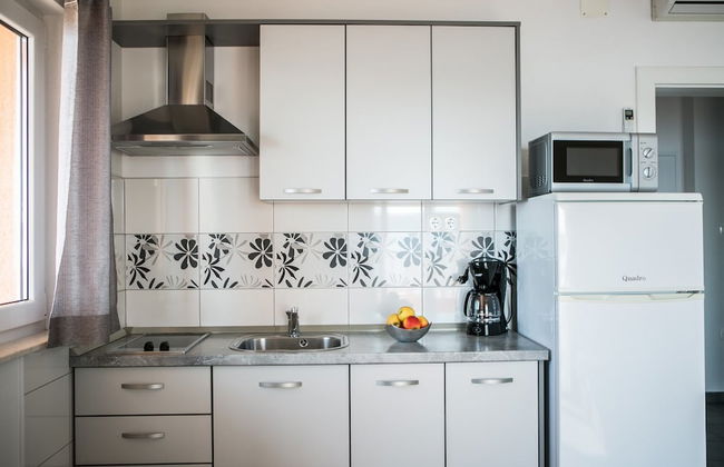 Kaja - right next to the beach - Foto 40