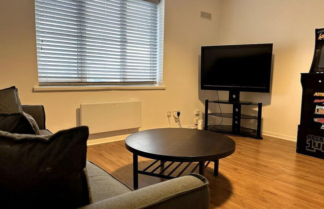 Essex 2 Bed Flat Near Station With Free Parking - Foto 36