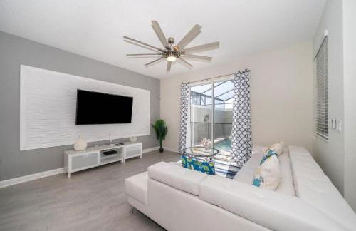 Stunning Retreat Townhouse 4 Beds and 10 Mins to Disney With Pool - Foto 2