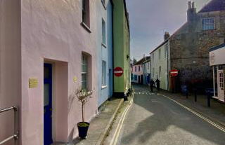 Little Monmouth 4 bedroom cottage, Old town Lyme Regis, dog friendly and parking - Photo 4