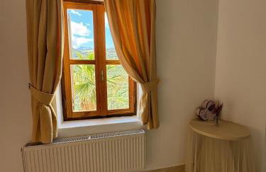 Stone Heaven Villa -Poolside BBQ & Fresh Herbs - Photo 19