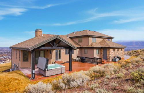 Private Family Home with Hot Tub - Foto 58