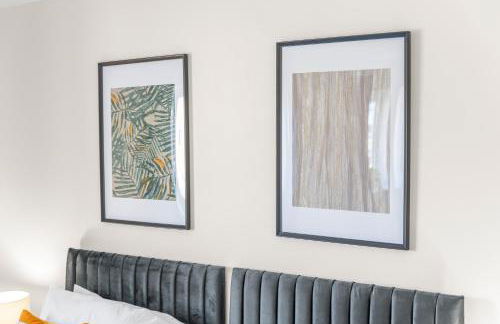 Stylish 4 Bedroom House in St Neots w Free Parking - Foto 23