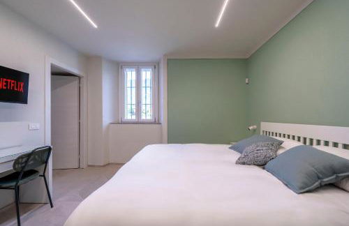 Front Lake Como - 3 Bedrms with AC, Free Parking and Wifi - Foto 36