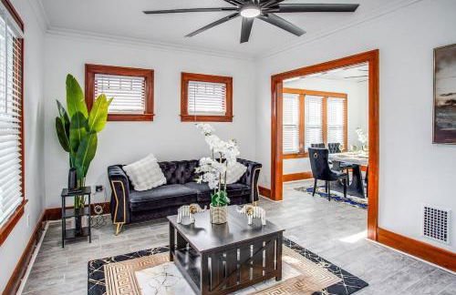 New 3 bedroom Home by, UofR, RIT, Strong, Airport - Photo 1