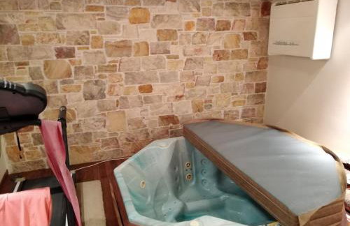 Apartment with a garden, BBQ, swimming pool and jacuzzi - Foto 10