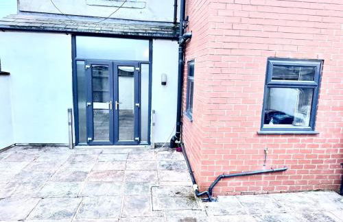 Comfortable 4BR House Ideal for Families & Workers - Foto 17