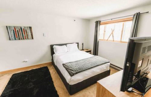 Sunday River Ski In Ski Out Mountain View Condo with Hot Tub Pool and Sauna! - Foto 24