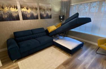 Entire Spacious 3-Bed Family Home, City Centre, Free Parking, Garden - Foto 13