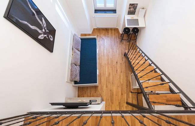 Rhino Studios - Photo 28