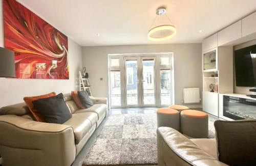 Ideal 4 Bedroomed House in Bicester - Foto 2