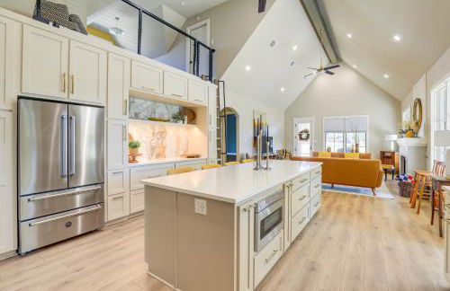 Walk to Shops and Winery! Stylish Dtwn Ovilla Home - Foto 9