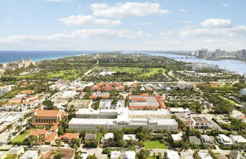 Luxurious 2BR Retreat on Palm Beach Island - Foto 47