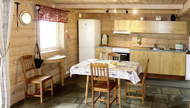 Kitchen / Dining Room