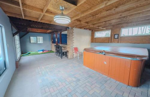 Trendy lux house near strip* Pool *hottub-Kirkland - Foto 53