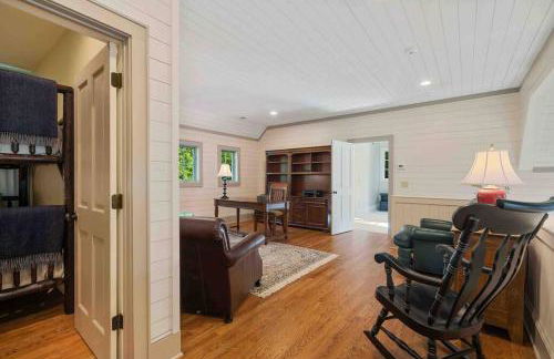 Cashiers Lux Mountain Home - Large Fire Pit - Foto 26