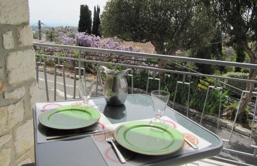 Sur les hauteurs de VENCE - Foto 5