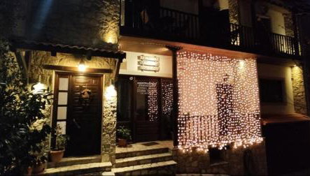 Ξενώνας Λίθος - Foto 1