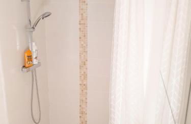 Petite Maison hyper calme proche RER, à 2 arrêts du Stade de France, 25min Paris centre, proche, Disney, Astérix, CDG - Foto 12