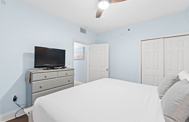 Laketown Wharf by Book That Condo - Foto 10