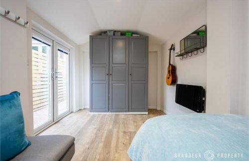 Harbour Haven by Grandeur Property - Photo 27