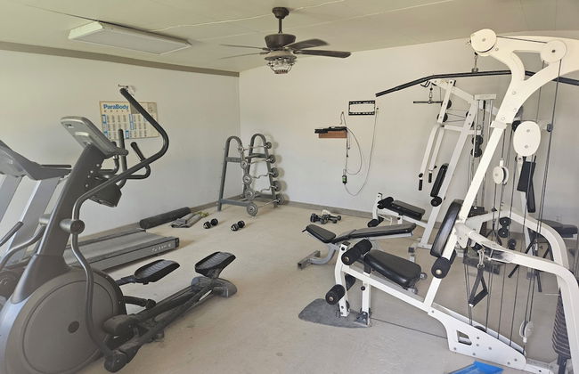 EL Dorado ranch resort - Photo 31