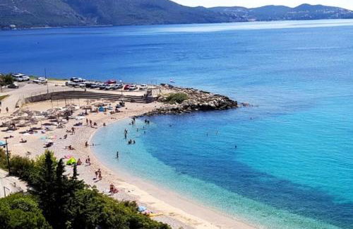 Laura Studio Apartman - Photo 2