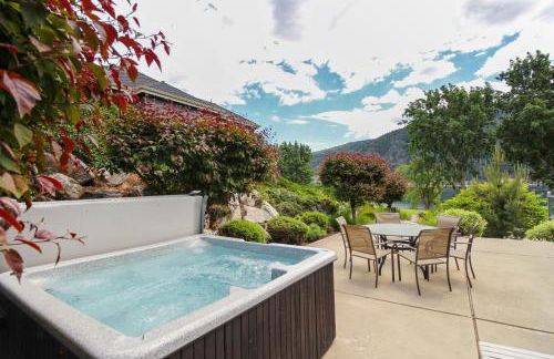 Beaches and Breezes on Wapato - 4 Bed 4 Bath Vacation home in Wapato Point - Foto 1