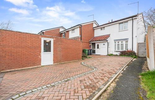 Spacious White House with parking, garden, Wi-Fi - Photo 43