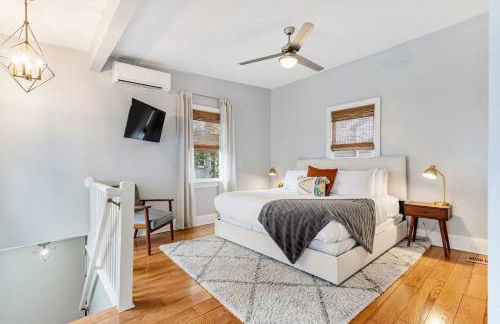 Spacious and Quiet One Block off King Street - Foto 1