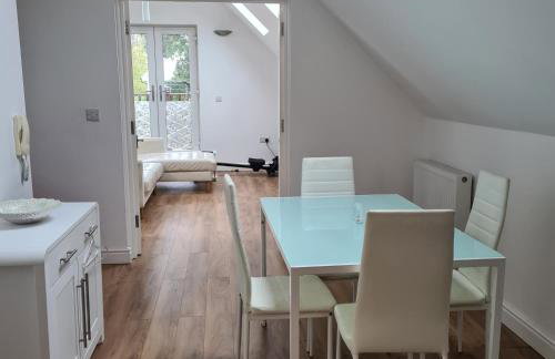 2-bed Loft Apartment for 5ppl With Private Parking - Foto 16