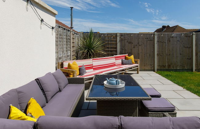 Delightful Seaside Hideaway 5 Mins to Beach - Photo 70