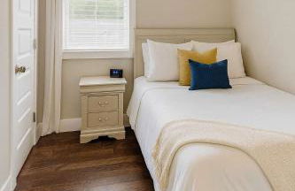 Large East Nashville Home with Game Room sleeps 12 - Foto 40