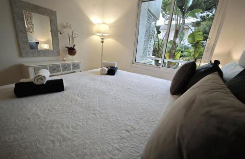 Luxury Frontline Residence - EHHouse - Photo 26