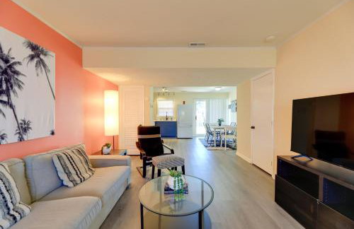 Walk to Atlantic Beach: Townhome w/ Patio! - Foto 5