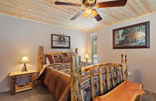 Huckleberry Hollow by KABINO Hot Tub FirePit PS2 Satellite Grill WiFi Golf Course - Foto 29