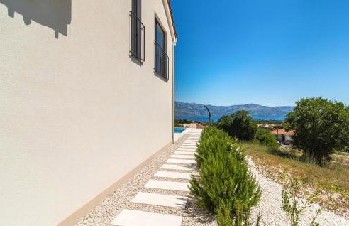 Amazing Home In Supetar Brac - Foto 21