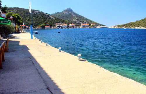 Apartments by the sea Zaklopatica, Lastovo - 12452 - Foto 4