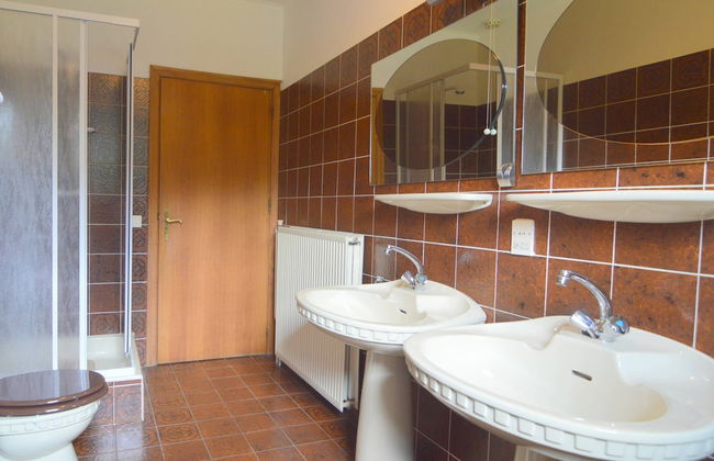 Holiday Home in Sittard With Pool - Foto 15