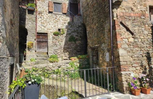 Casa dell 'Vista Gorgeous Remodeled Stone Country House in Rural Northern Tuscany - Foto 44