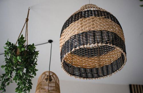 Leeds 4-bed house - hot tub, parking & games - Foto 40