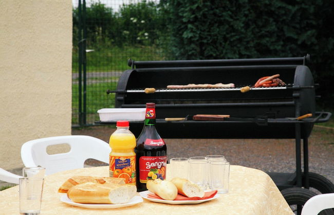 Winenne Home With Hot Tub - Photo 50