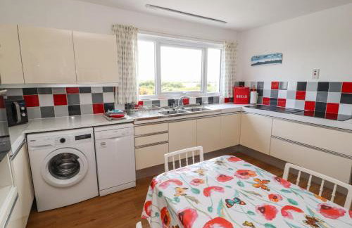 West Croft - Foto 15