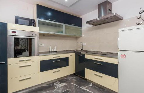 3 Bedroom Awesome Home In Jurdani - Foto 5